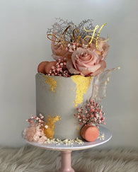Initials cake topper, Perth cake topper, wedding cake topper, elegant cake topper, gold mirror cake topper, simple cake topper, A&H cake topper, cake topper Perth, wedding cake, engagement cake, birthday cake, 